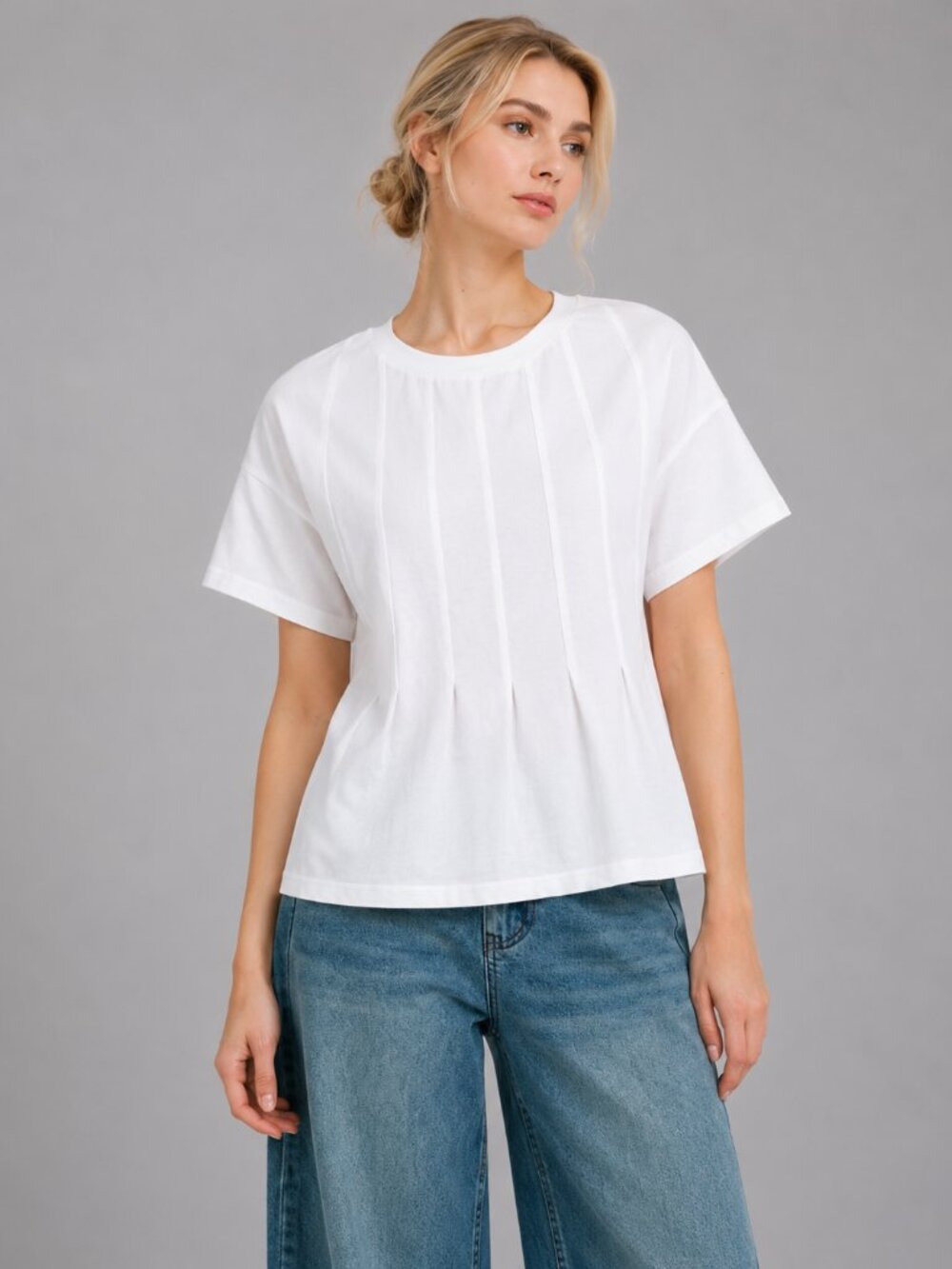 Women’s White Cotton Crew Neck Loose Fit Casual Short Sleeve T-Shirt Top